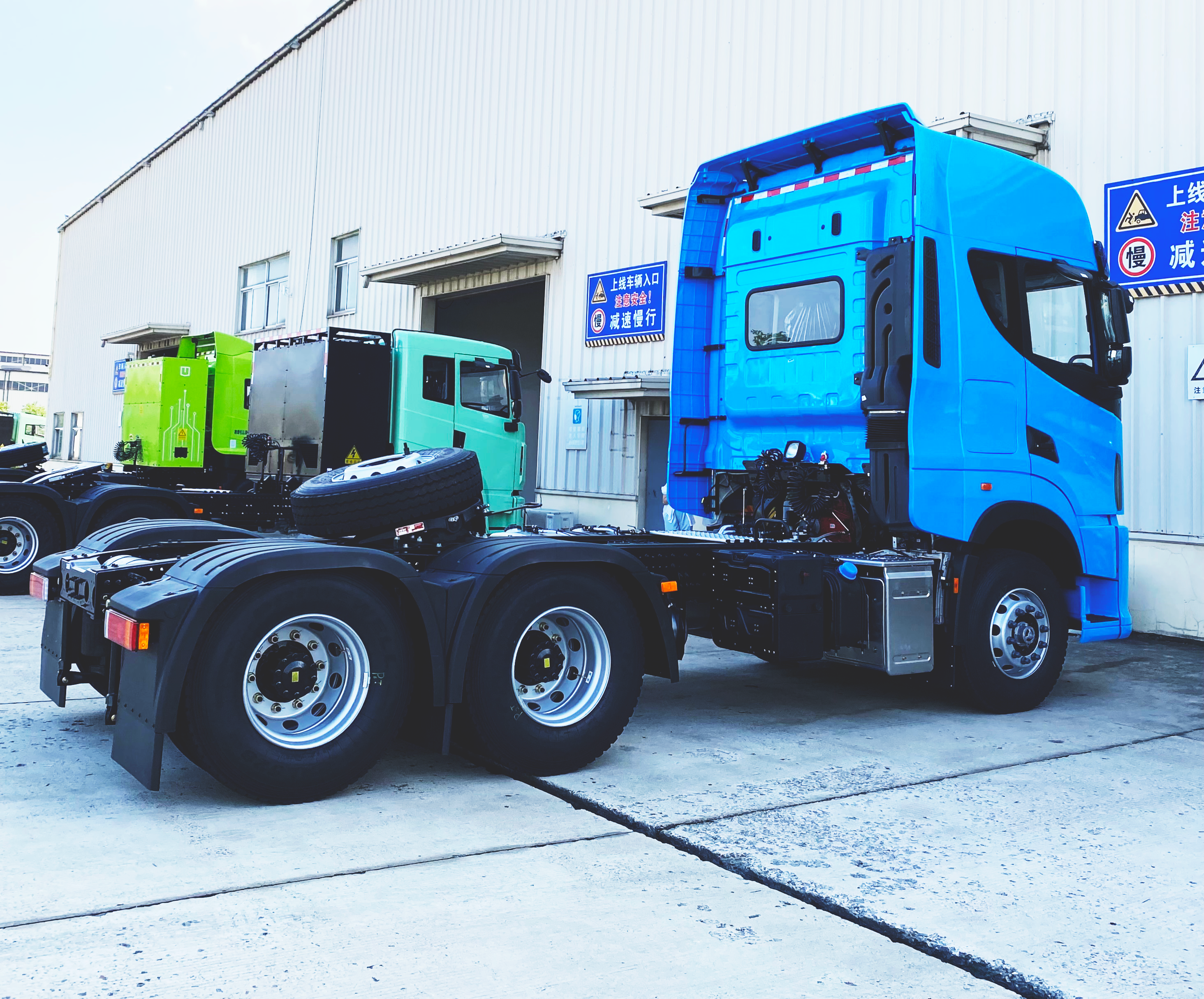 CAMC G2 Tractor Truck Departs for Mexico, Empowering Efficient Logistics​