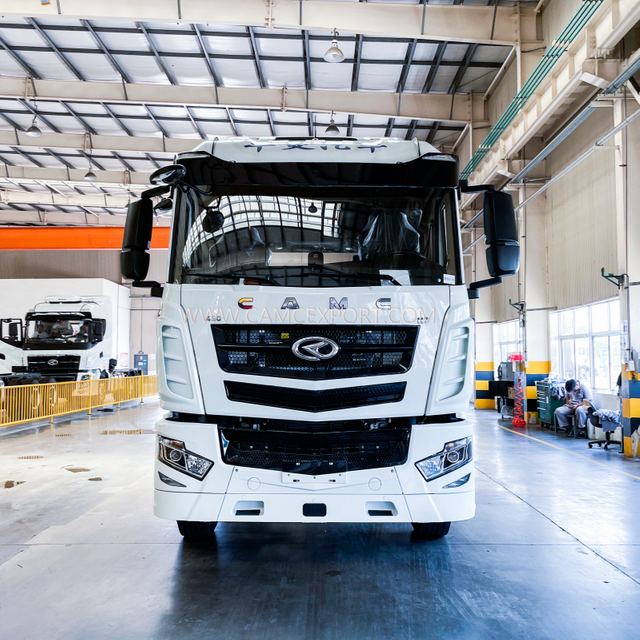 CAMC High-roof H7 4*2 Traditional Diesel Tractor Truck 