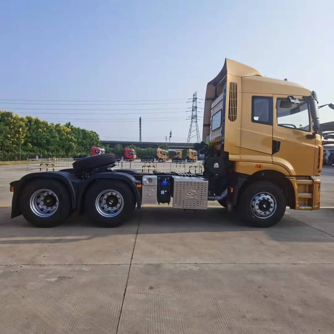 Reliable Diesel Engine Tractor Truck