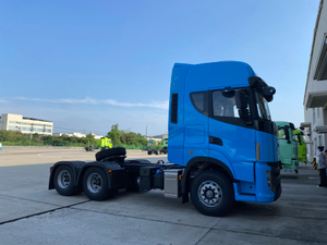 European Style High Quality 6X4 Euro 2 Left Manual Heavy Duty Truck Air Suspension Seat High Load Capacity Manufacturers Direct