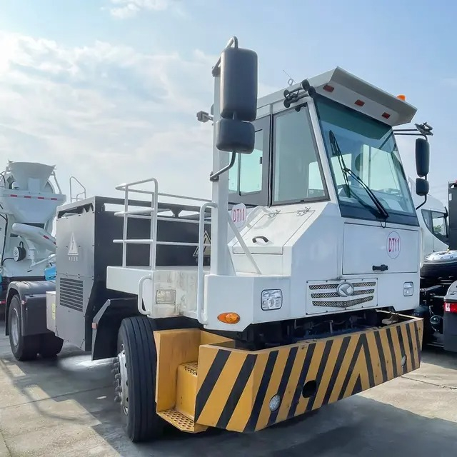CAMC's High-quality And Affordable Dock Tractor