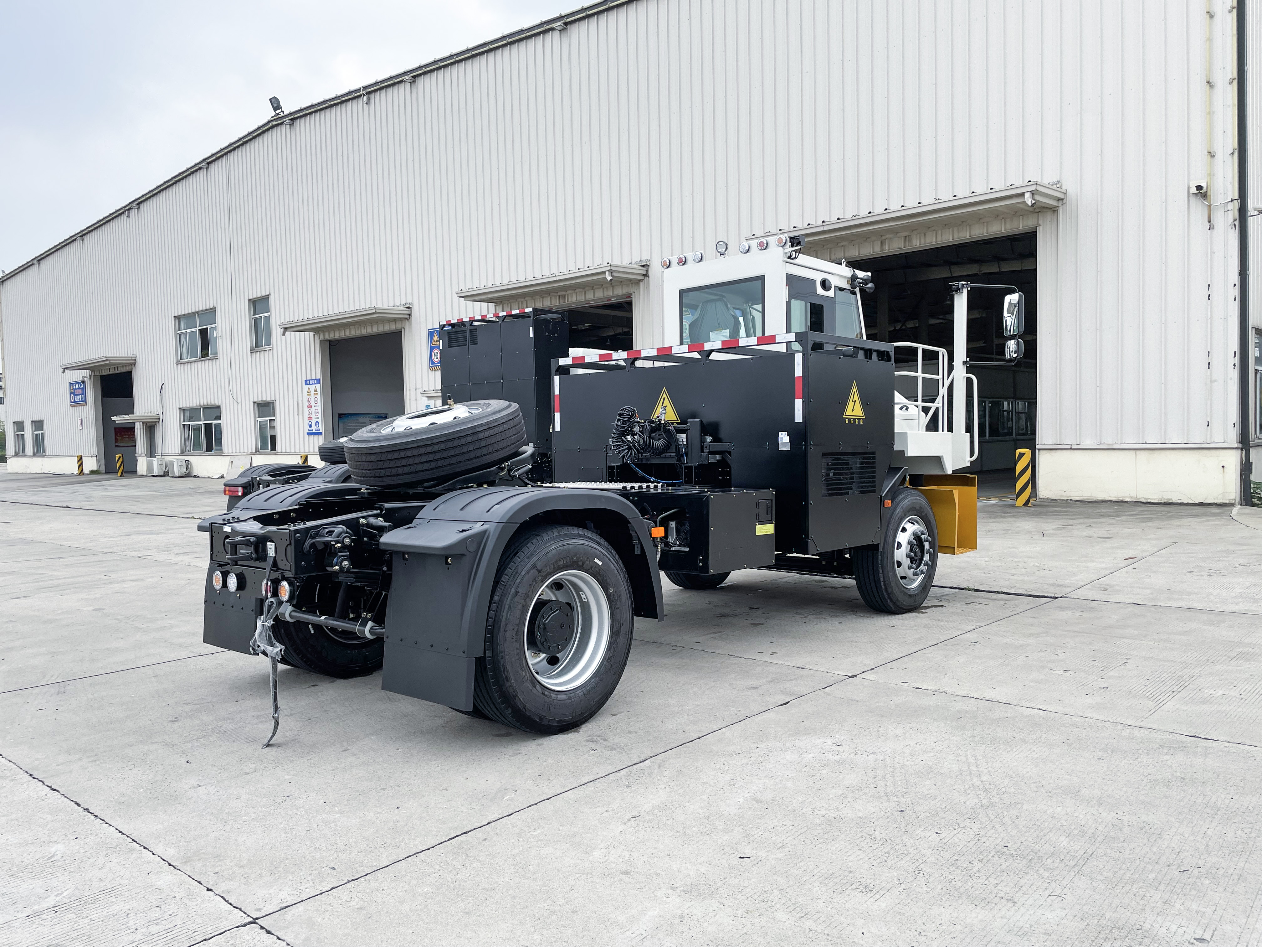 Terminal tractor yard operations