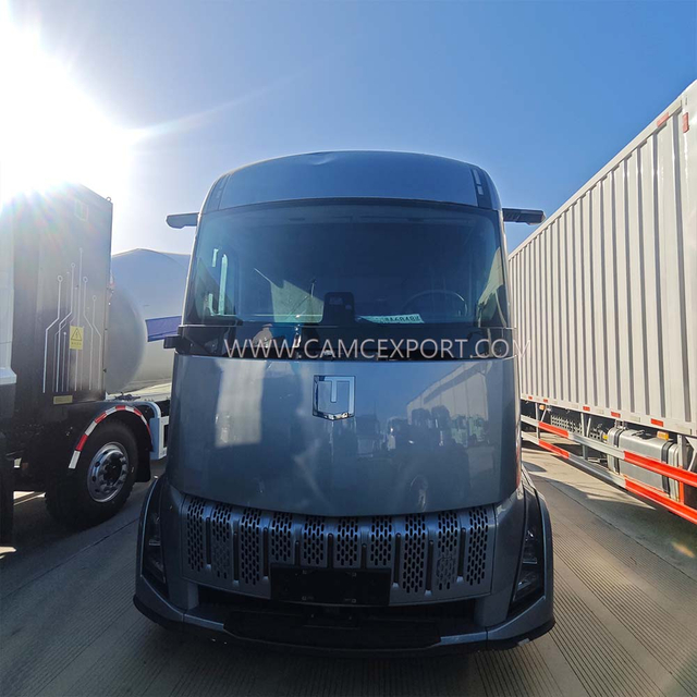 CAMC G3 electric 6 × 4 tractor